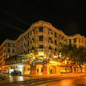 https://majestic.tunis-best-hotels.com